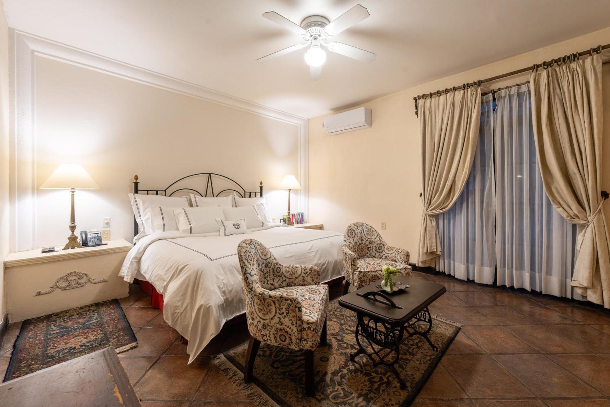 Villa Ganz Boutique Hotel غوادالاجارا المظهر الخارجي الصورة