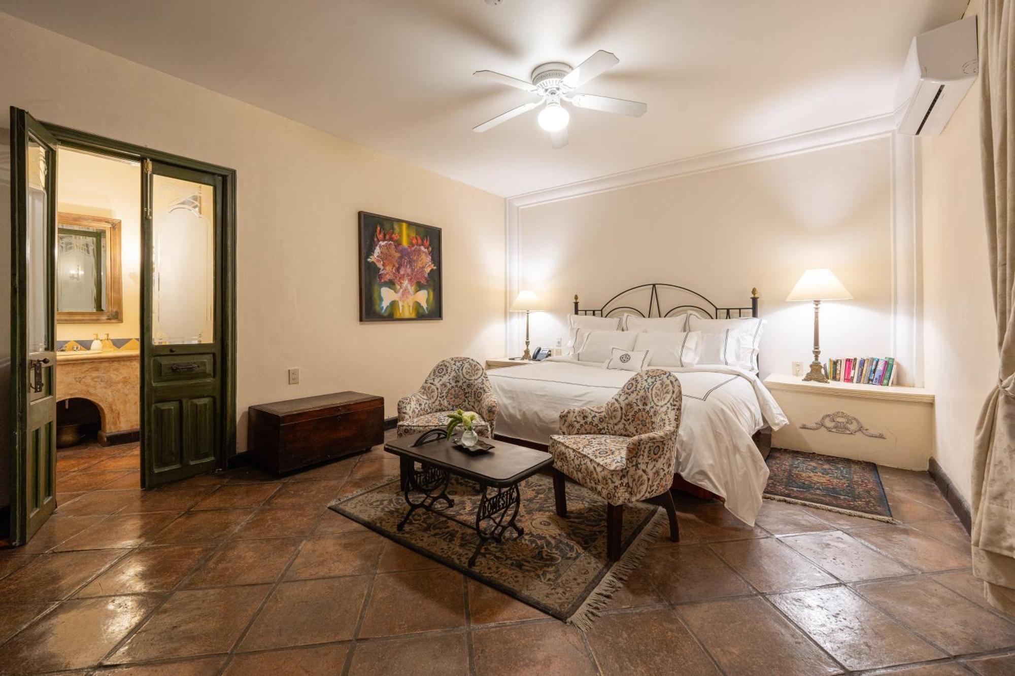 Villa Ganz Boutique Hotel غوادالاجارا المظهر الخارجي الصورة